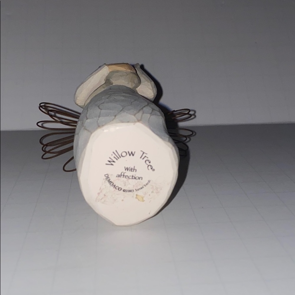 Willow Tree with Affection - Picture 2 of 2